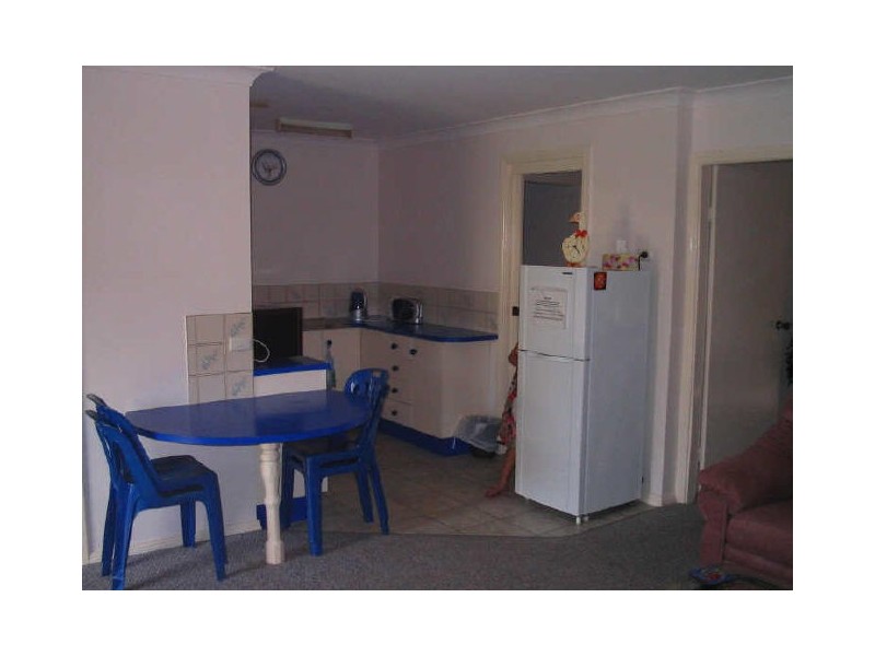 2/17 Massey Street, Broulee NSW 2537