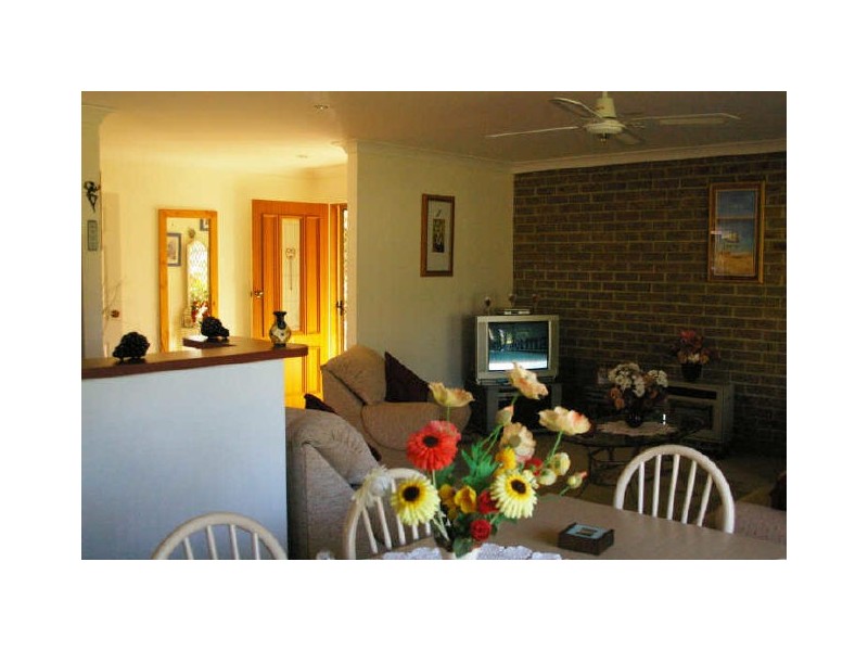 1/18 Moruya Street, Moruya NSW 2537