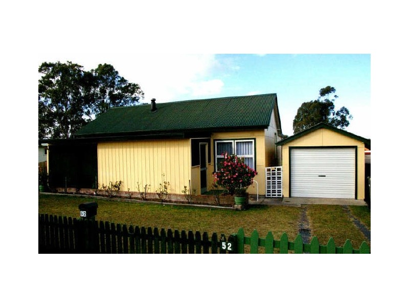 52 Hawdon Street, Moruya NSW 2537