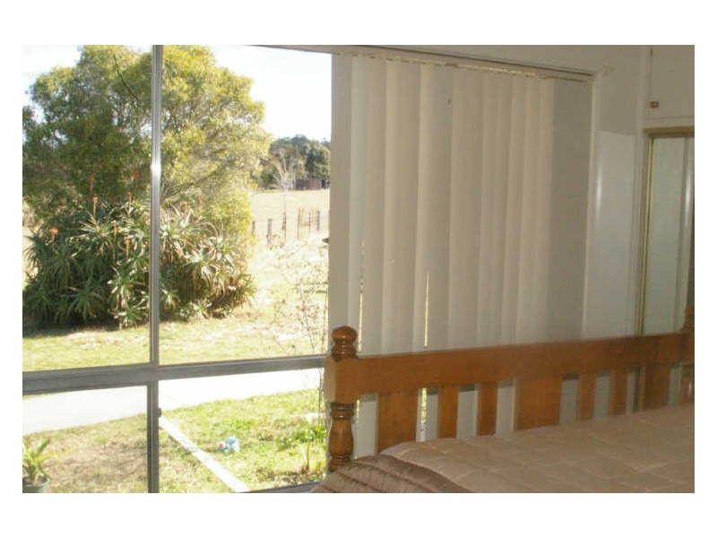 6 Noads Place, Moruya NSW 2537