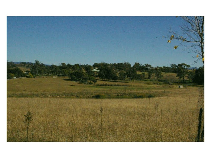 6 Noads Place, Moruya NSW 2537