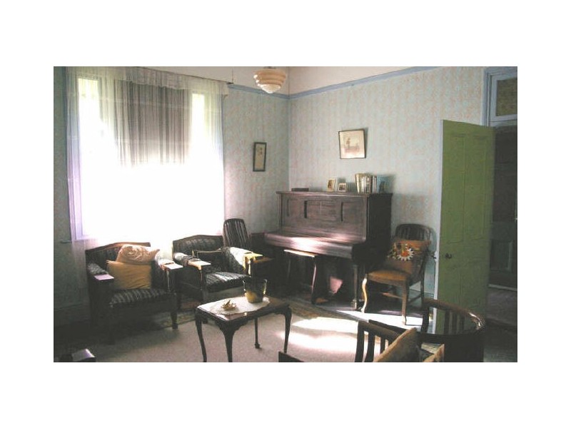 7 Fitzroy Street, Moruya NSW 2537