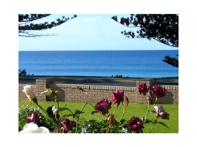 35 Tuross Boulevarde, Tuross Head NSW 2537
