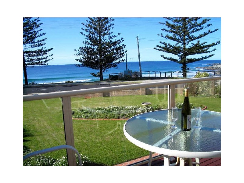 35 Tuross Boulevarde, Tuross Head NSW 2537