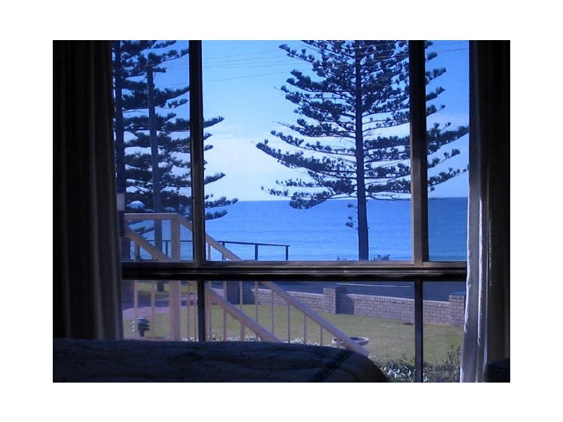 35 Tuross Boulevarde, Tuross Head NSW 2537