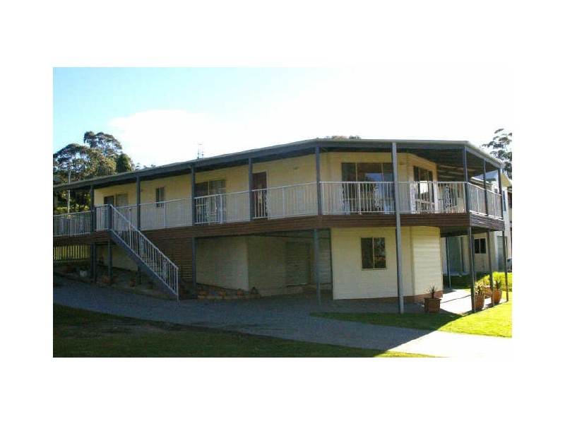 73 Bondi Street, Tuross Head NSW 2537