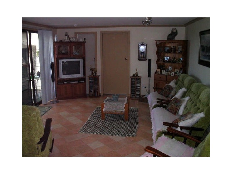 26 Lagoon Street, Moruya NSW 2537