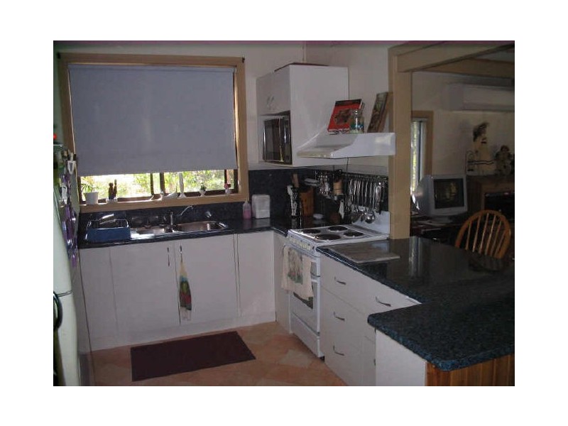 26 Lagoon Street, Moruya NSW 2537
