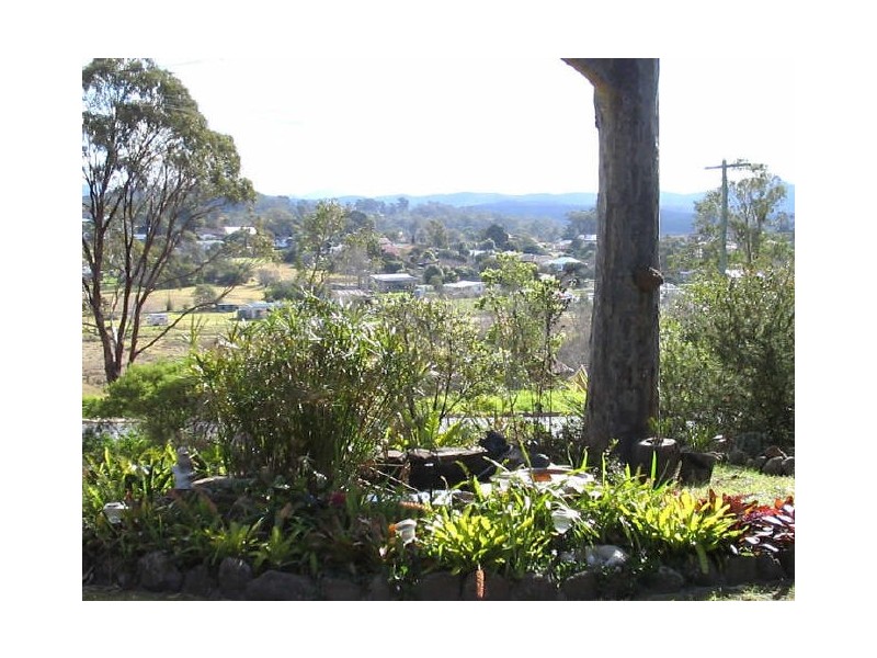 26 Lagoon Street, Moruya NSW 2537