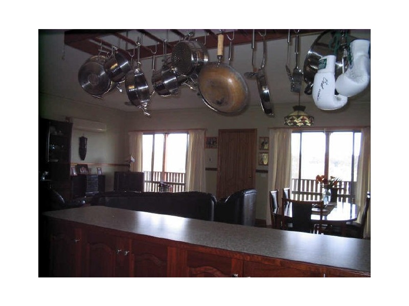 22 Emmott Street, Moruya NSW 2537