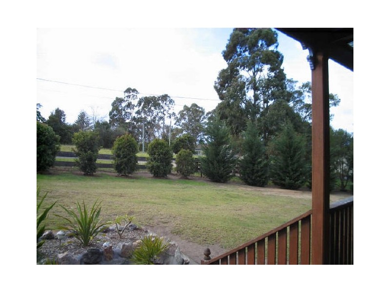 22 Emmott Street, Moruya NSW 2537