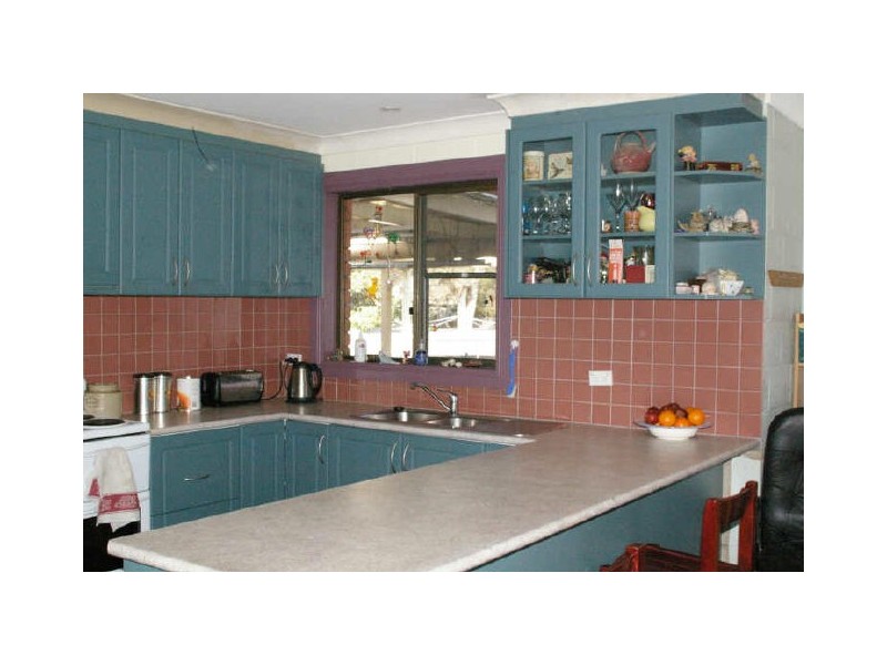 24 Haslingden Street, Moruya NSW 2537