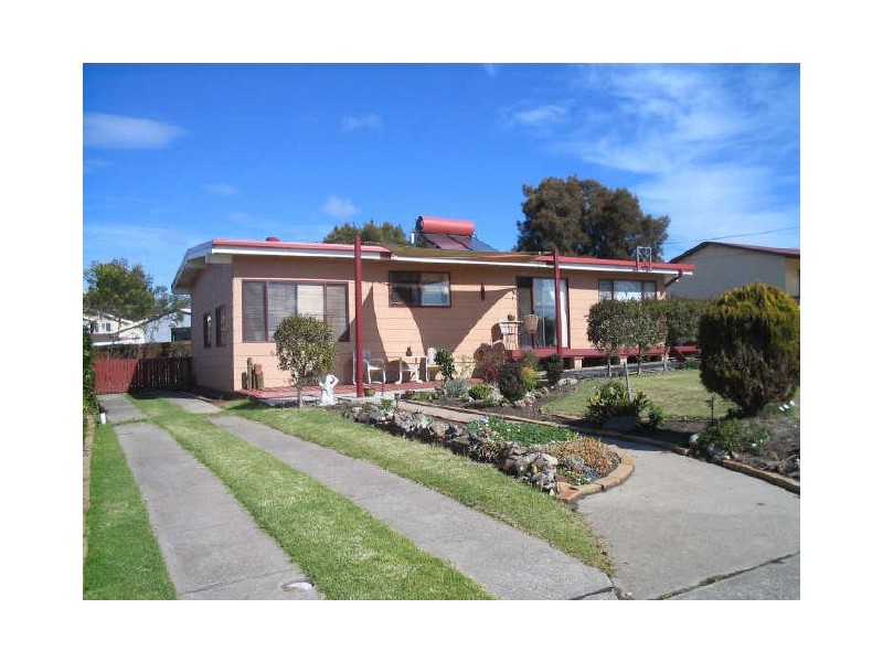 31 Meakin Street, Tuross Head NSW 2537