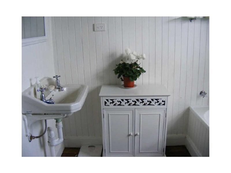 55 Campbell Street, Moruya NSW 2537