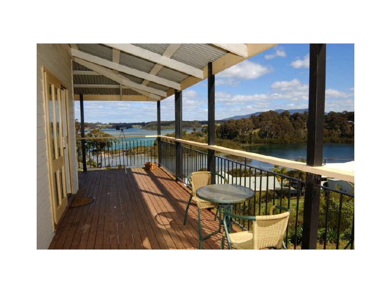 11 Water Crescent, Narooma NSW 2546