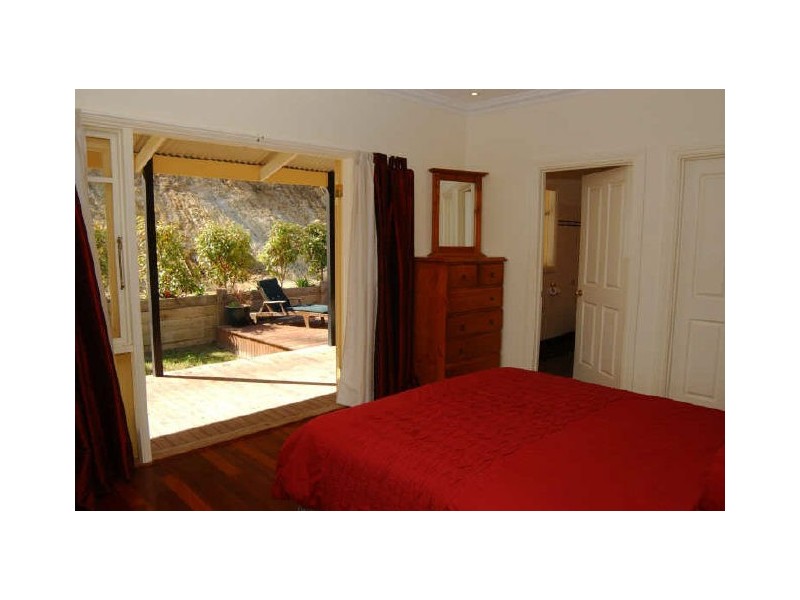 11 Water Crescent, Narooma NSW 2546