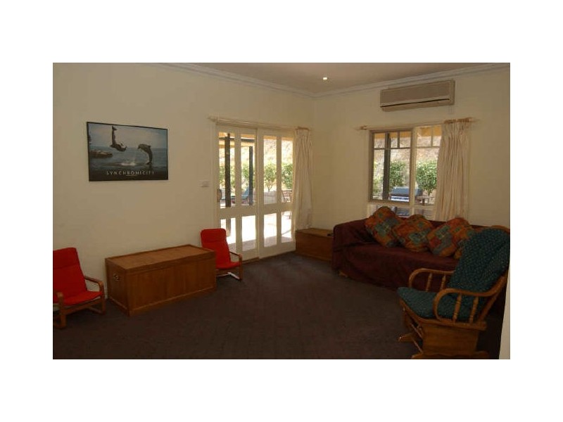 11 Water Crescent, Narooma NSW 2546