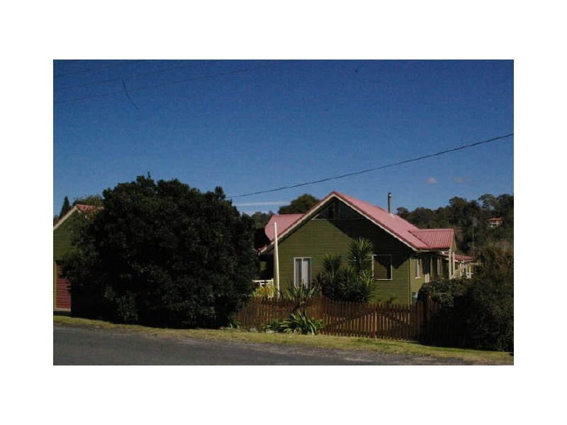 27 Moruya Street, Moruya NSW 2537