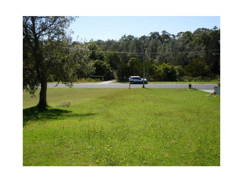 9 Newstead Road, Moruya Heads NSW 2537