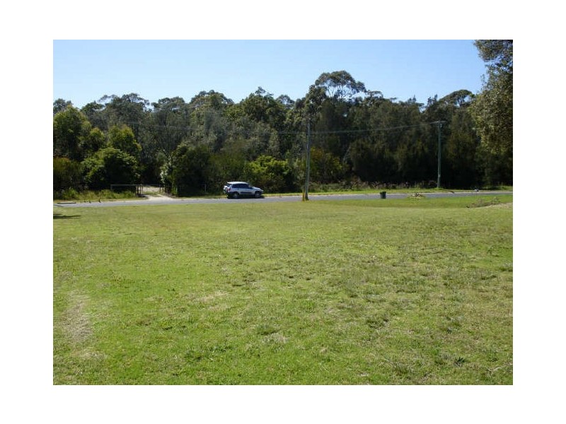 9 Newstead Road, Moruya Heads NSW 2537