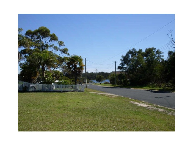 9 Newstead Road, Moruya Heads NSW 2537