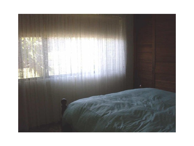 19 Shore Street, Moruya NSW 2537