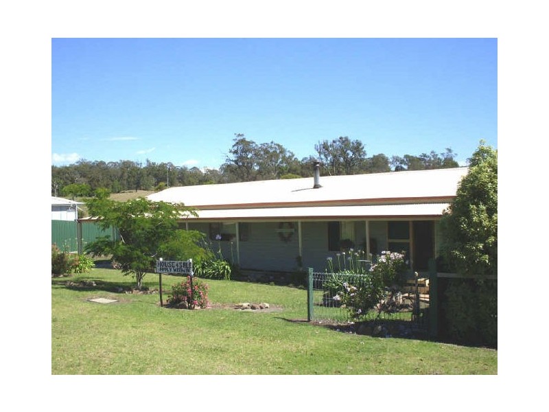 86 Spencer Street, Moruya NSW 2537