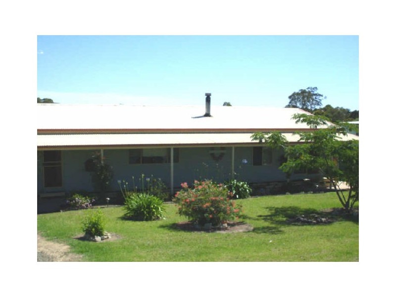 86 Spencer Street, Moruya NSW 2537