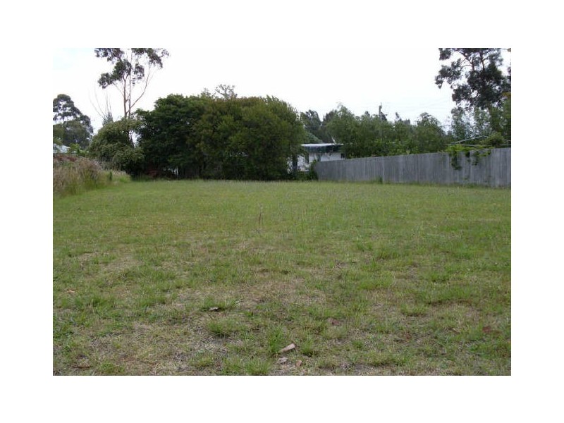 3 Coogee Street, Tuross Head NSW 2537