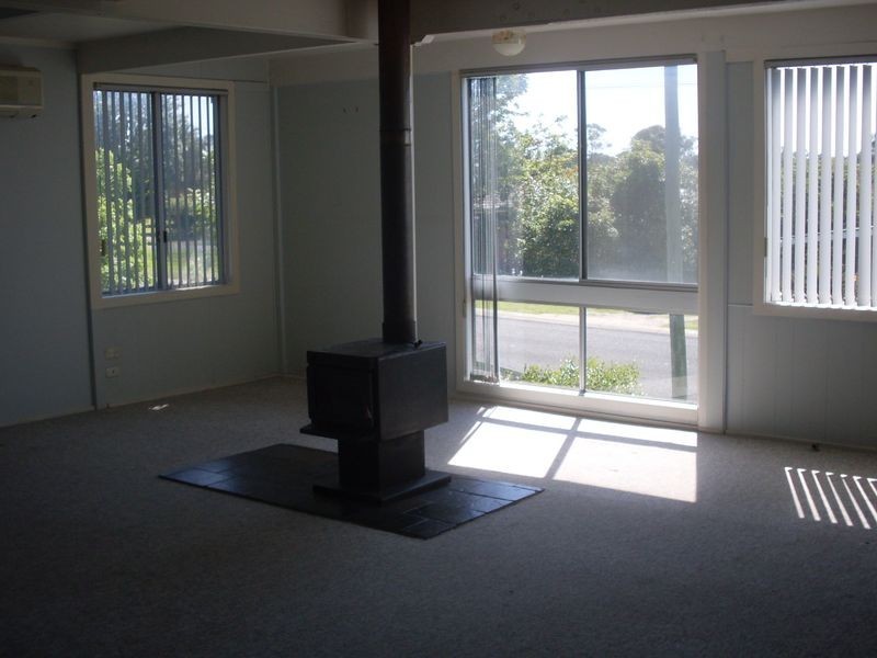 17 Thomas Street, Moruya NSW 2537
