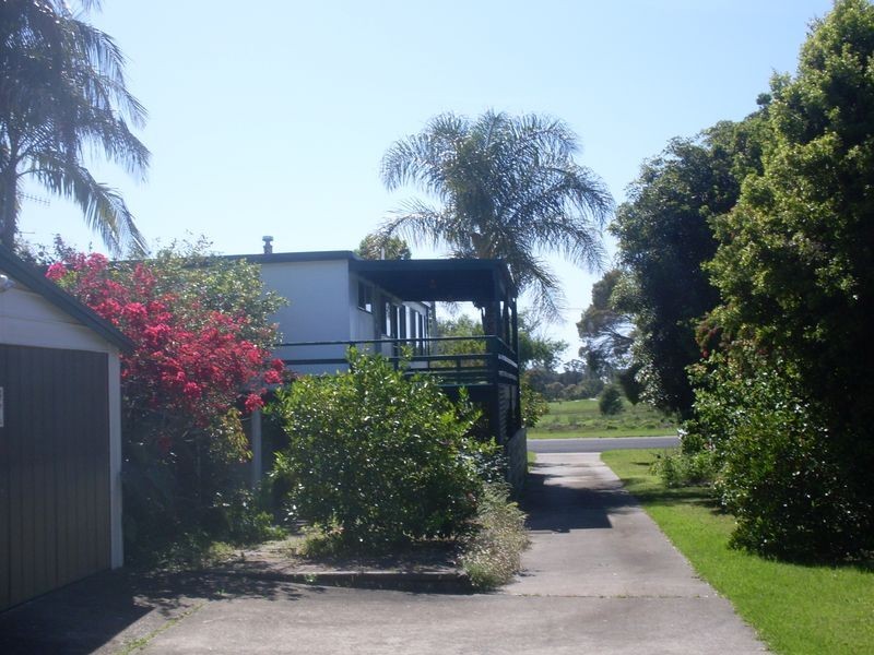 17 Thomas Street, Moruya NSW 2537