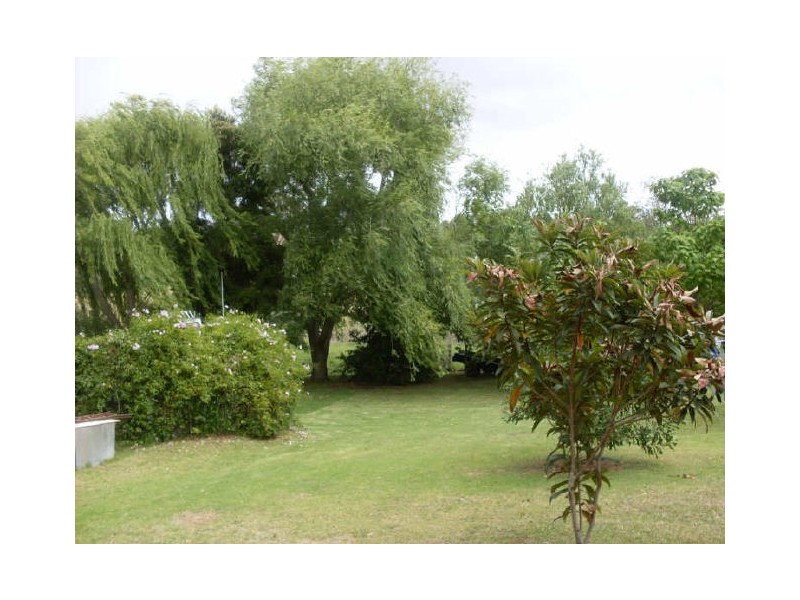 12 Dwyers Creek Road, Moruya NSW 2537