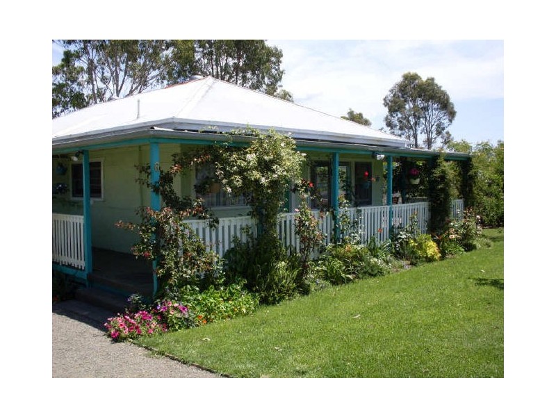 6 Dwyers Creek Road, Moruya NSW 2537