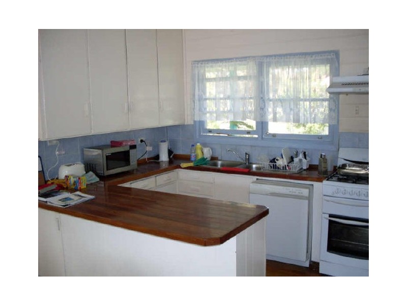 6 Dwyers Creek Road, Moruya NSW 2537