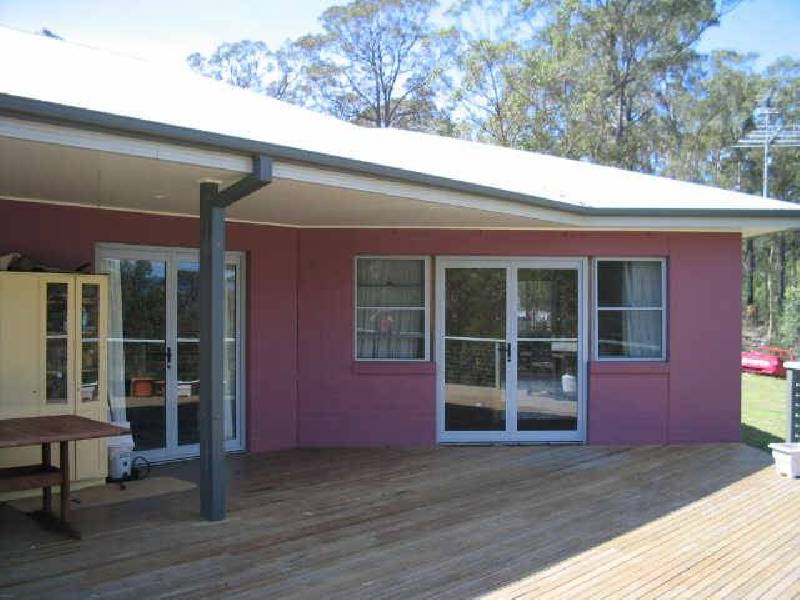 46 Yarragee Rd, Moruya NSW 2537