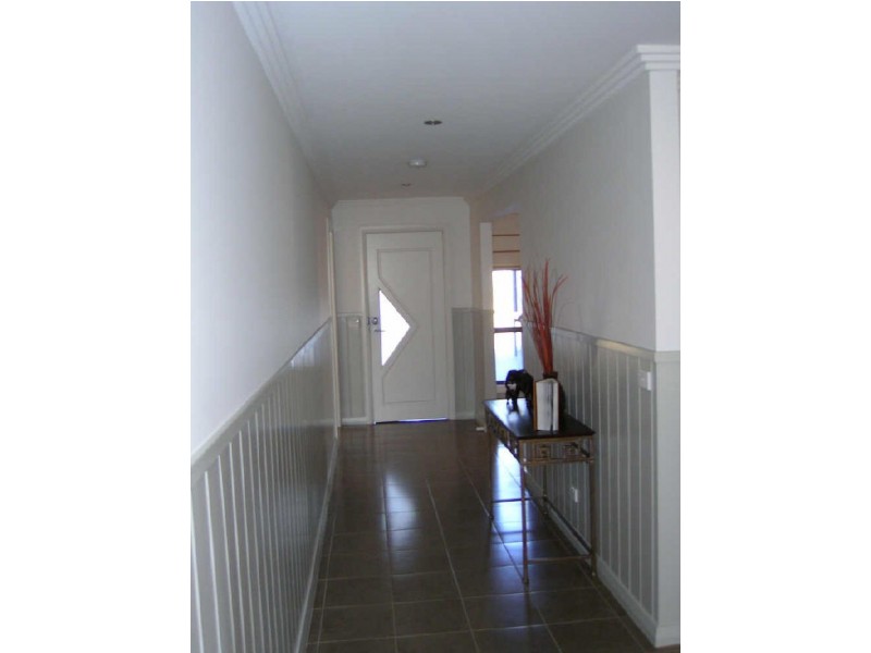 15 Heffernan Place, Moruya NSW 2537