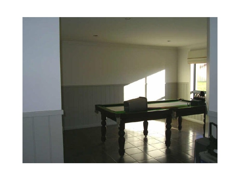 15 Heffernan Place, Moruya NSW 2537