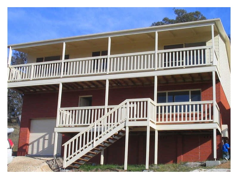 15 Pioneer Street, Moruya NSW 2537