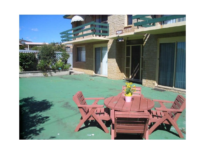 2/19 Craddock Road, Tuross Head NSW 2537