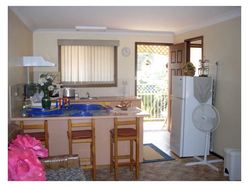 25 Bergalia Street, Moruya NSW 2537