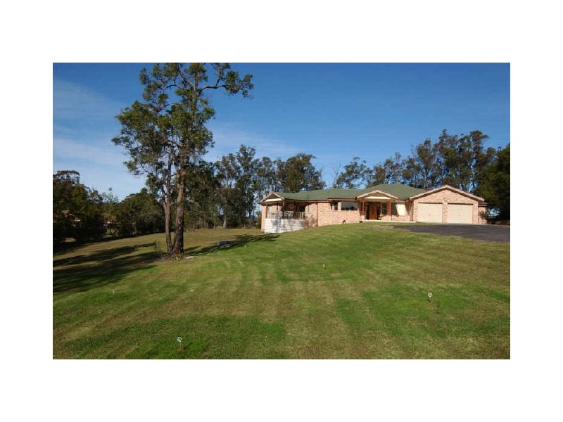 62 Yarragee Road, Moruya NSW 2537