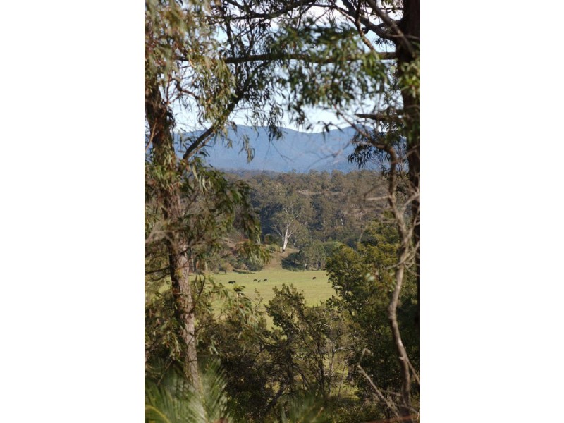 62 Yarragee Road, Moruya NSW 2537