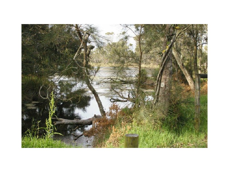 652 Congo Road, Congo NSW 2537