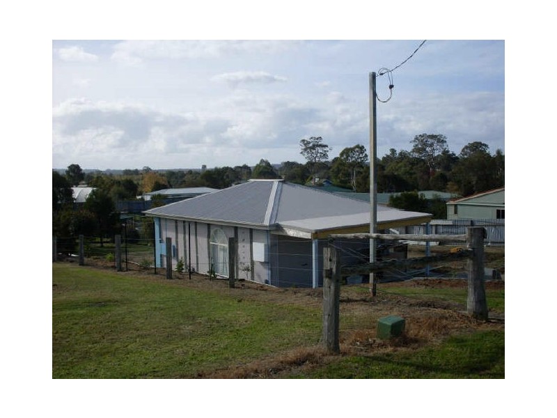 88 Spencer Street, Moruya NSW 2537