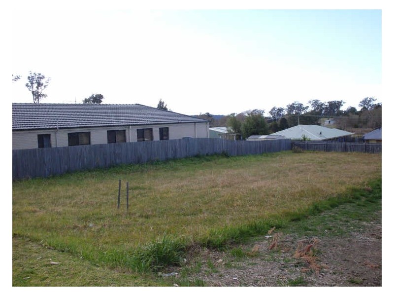36 Evans Street, Moruya NSW 2537