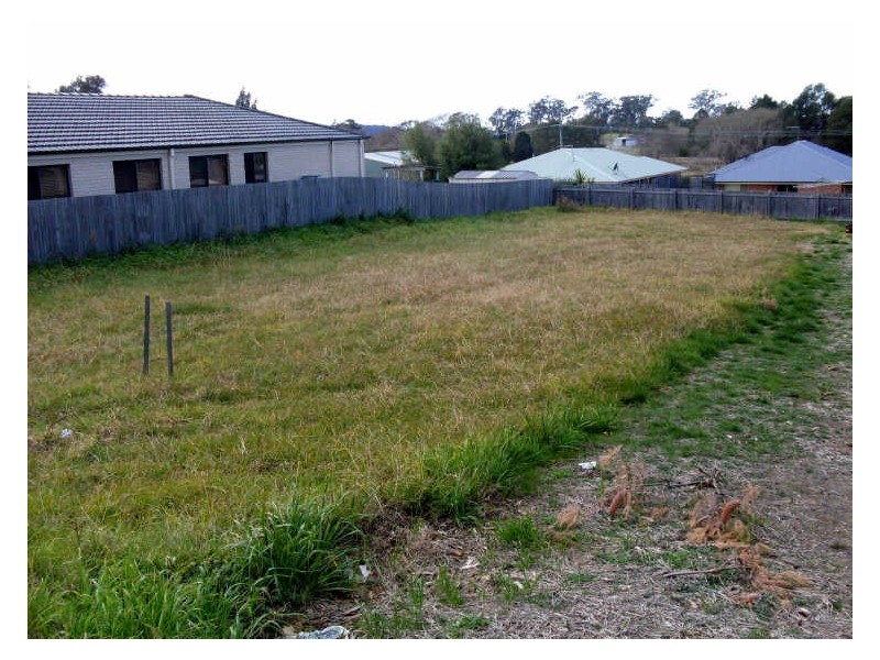 36 Evans Street, Moruya NSW 2537