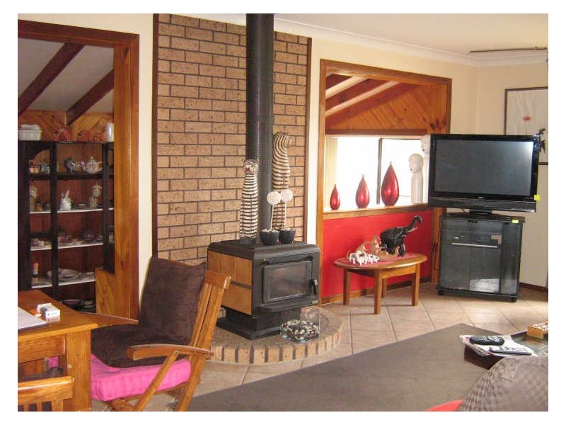 37 Haslingden Street, Moruya NSW 2537