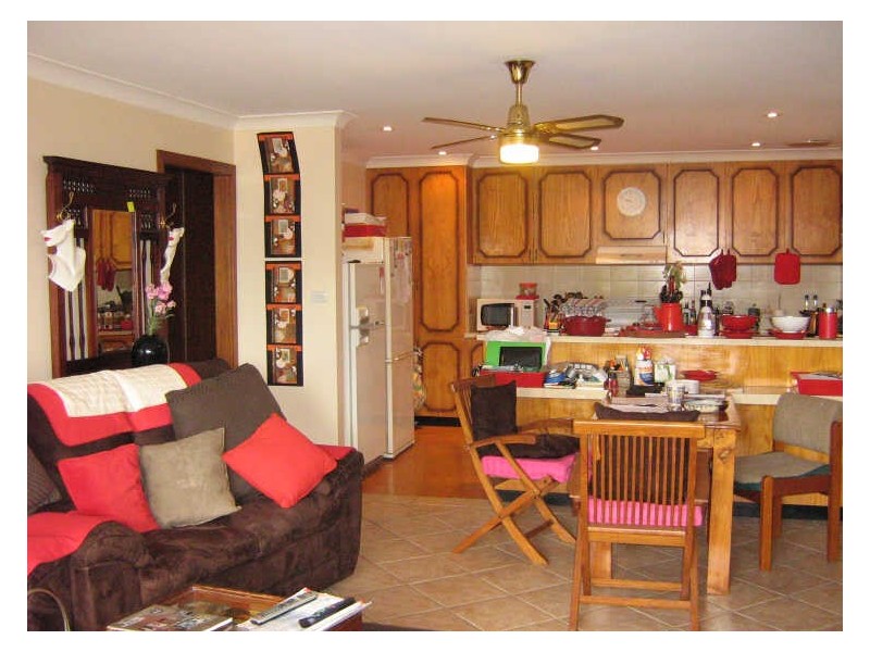 37 Haslingden Street, Moruya NSW 2537