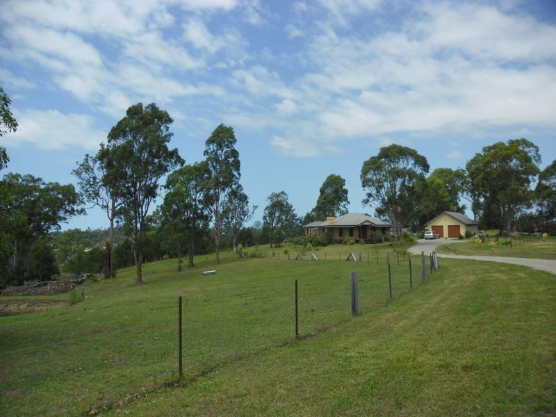 54 Yaccaba Drive, Moruya NSW 2537