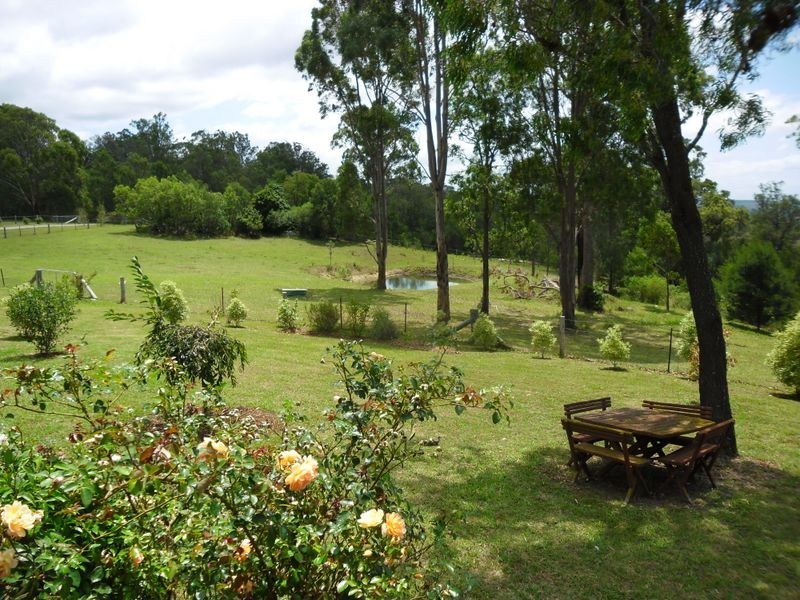 54 Yaccaba Drive, Moruya NSW 2537